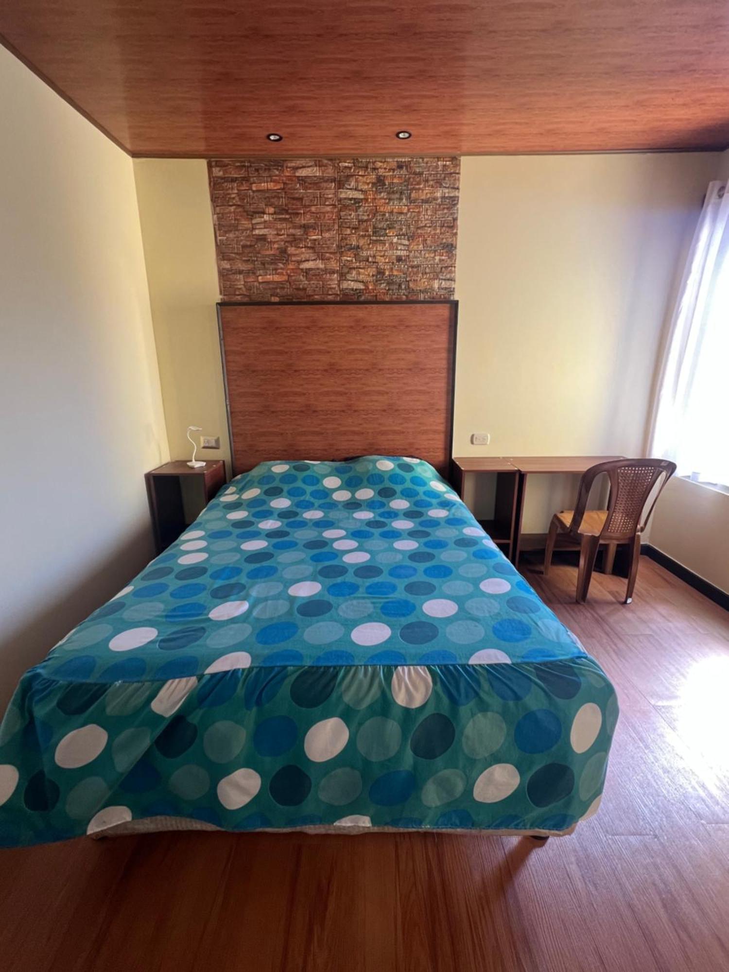 C&M Exclusive Private Rooms Quetzaltenango ภายนอก รูปภาพ