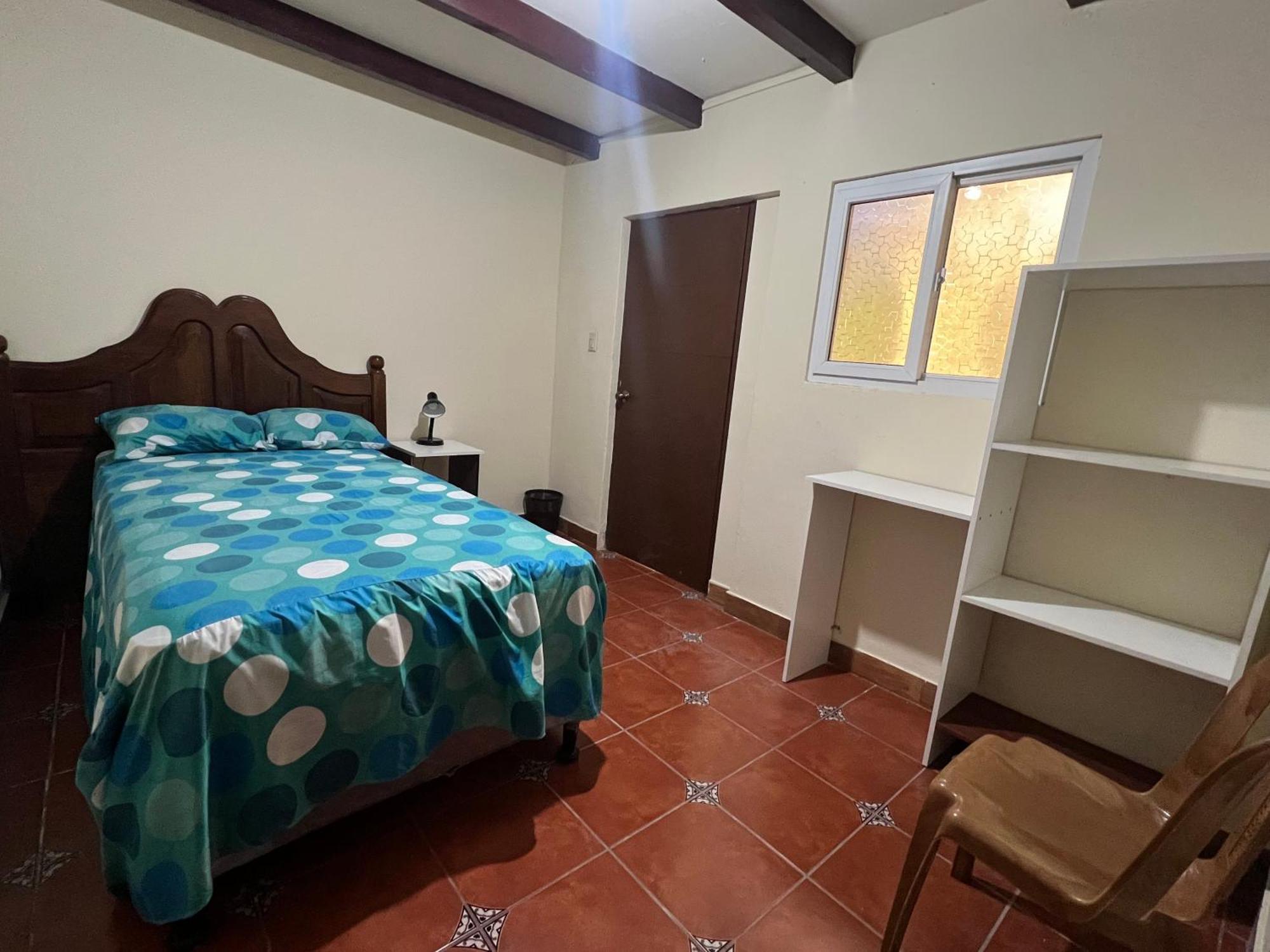 C&M Exclusive Private Rooms Quetzaltenango ภายนอก รูปภาพ